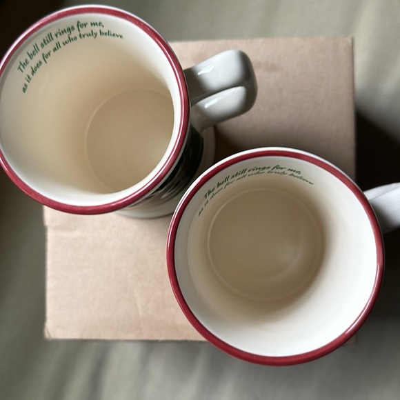 2 Polar Express Hot Chocolate Mugs - Picture 4 of 9